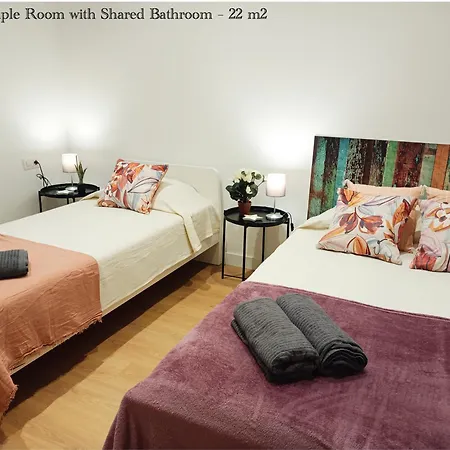 Auberge de jeunesse Oasis - By Pl Universidad *